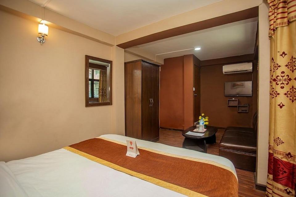 Divine Guest House Catmandu Exterior foto